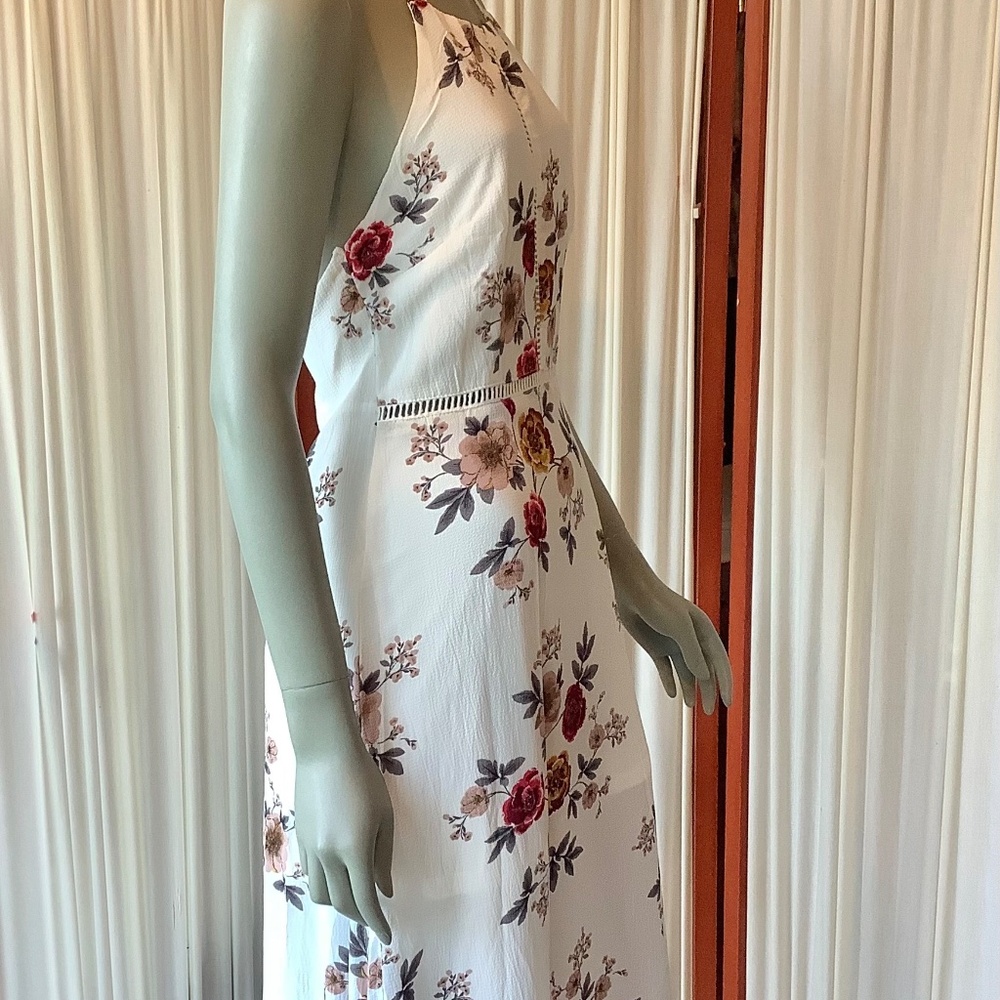 Wishlist Apparel Womens Maxi Dress Floral with Halter Neckline Size Medium NWT - Picture 3 of 9